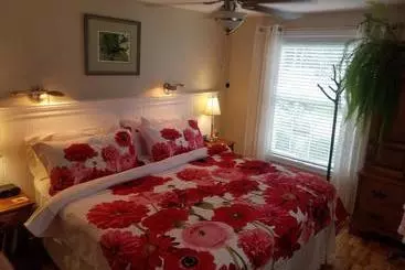 Four Ninety Muskoka B & B