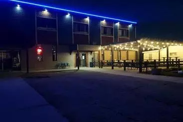 Gibbons Hotel & Tavern