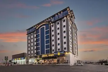 Al Qasr Al Wadeen