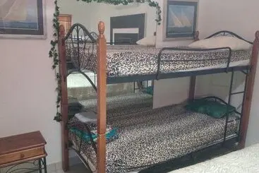 Weaving Mill Aruba Hostel Bed And Coffee