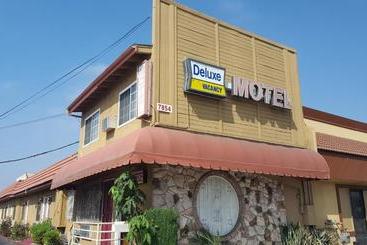 Deluxe Motel, Los Angeles Area