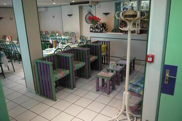 Otel Hôtel Saint Charles