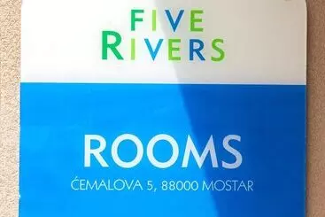 پانسیون Five Rivers Rooms