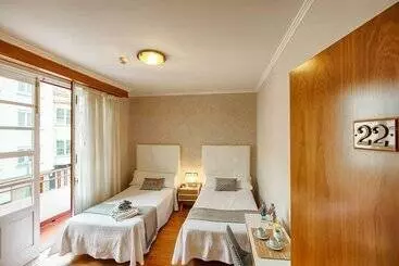 ペンション Hostal Zahara