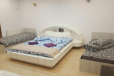 استراحتگاه Vila Magica