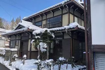 پانسیون Guesthouse Takayama Hanzansha