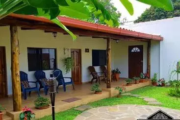 Majatalo Hostal Deyluwin