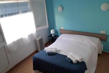 پانسیون Hostal Pancheta