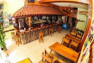 بنسيون El Molino