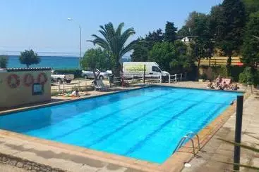 Pension  Camping Masnou