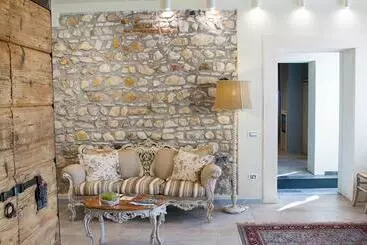 Pension Villa Di Cazzano  Bioluxury Living