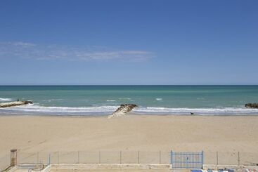 هاستل Casa Per Ferie Villa San Francesco