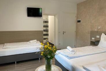 پانسیون Garni San Paolo