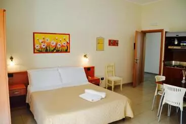 Huoneistohotelli Caposud Residence And Beach Club
