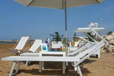 アパートホテル Caposud Residence And Beach Club