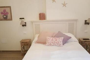 پانسیون Villa Porto Sul Magra