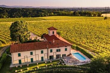 ホテル Agriturismo Tenuta La Marchesa