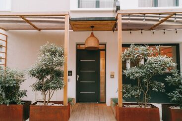 هتل آپارتمان Apparts  Rennes Bnb Solferino  Centre Gare