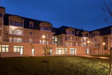 Aparthotel Domitys Le Carrousel