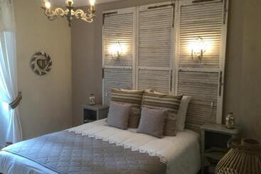 펜션 L Orangerie De Camperos