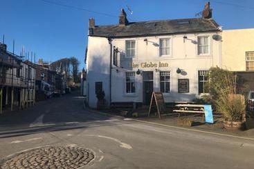 مبيت وإفطار The Globe Inn