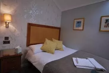 Alberg The Lion And The Lamb