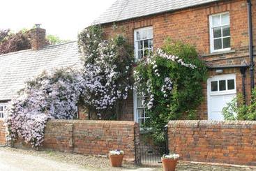 צימר Newton Park Farm