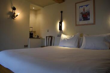 Общежитие Alma Inn & Dining Rooms