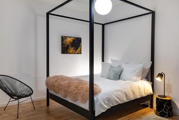 アパートホテル The Suite Hotel Fabric