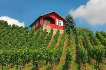 Naumburger Wein & Sekt Manufaktur   Pension 1824