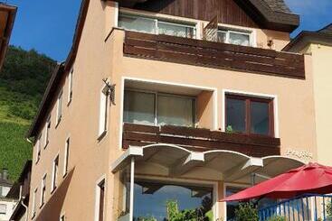 Pension Regina/gräfenhaus