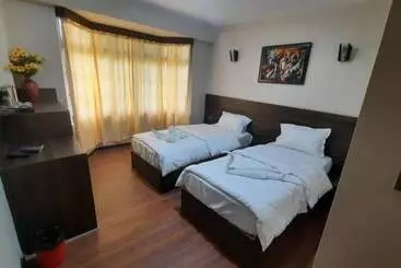 Pensión Olive Branch Darjeeling Near Mall Road   Excellent Customer Service   Parking Facilities   Best Sell