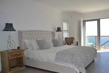 پانسیون Oceans Drift Guest House   Adults Only