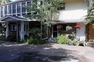 Motelli Columbine Inn