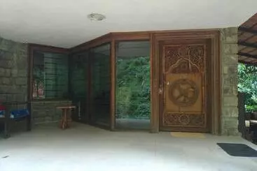 Hotel Kwality Estate