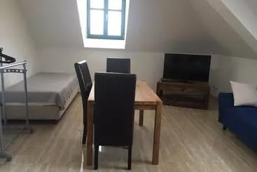 Pensió Penzion Za Radnicí