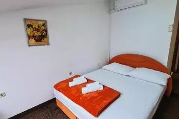 پانسیون Guest House Davorka