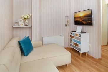 Aparthotel Villa Elea