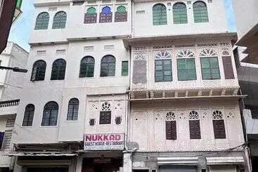 ペンション Nukkad Guest House