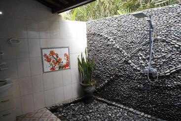 膳宿费 Kubu Alas Tunggal Villa