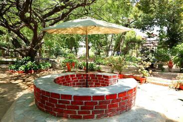 پانسیون Ywca International Guest House