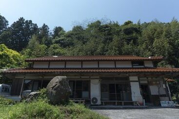 بنسيون 一棟貸し宿kusuburu House Chartered Accommodation