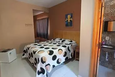ペンション Pousada Alejandro