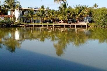 פנסיון Pousada Acuípe