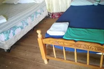 ペンション Corn Island Hostal Alal Suite