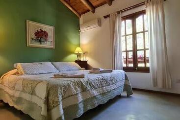 Hostel Posada La Lucía Adults Only