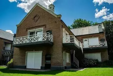 Huoneistohotelli Los Robles Apart