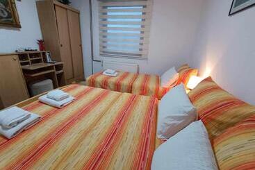 پانسیون Guesthouse Jelena