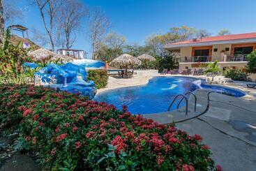 Pensione Villas Playa Hermosa Beach