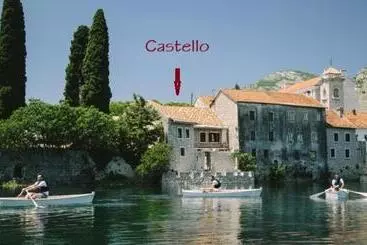 ペンション Castello